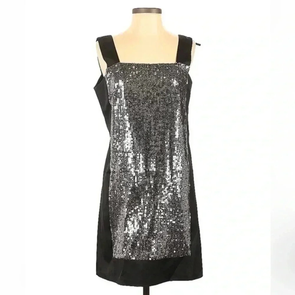 Nanette Lepore | Black & Silver Sequin Party Twilight Shift Dress Size 6 Small